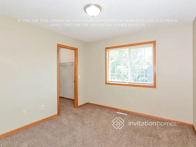930 118th Ln NE — Photo 15