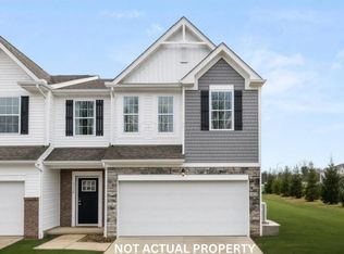 5983 Abernanthy Ln, Columbus, OH 43232