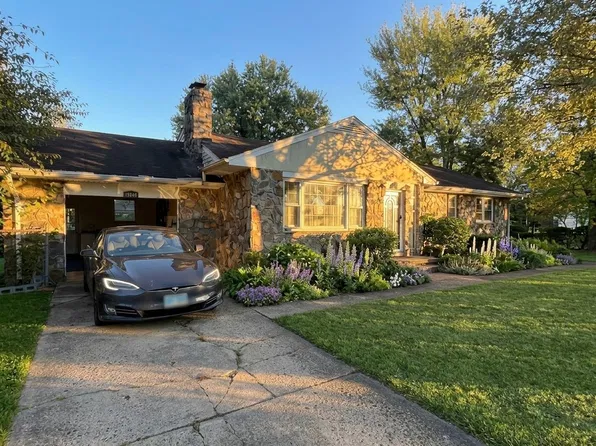 5021 Ox Rd, Fairfax, VA 22030