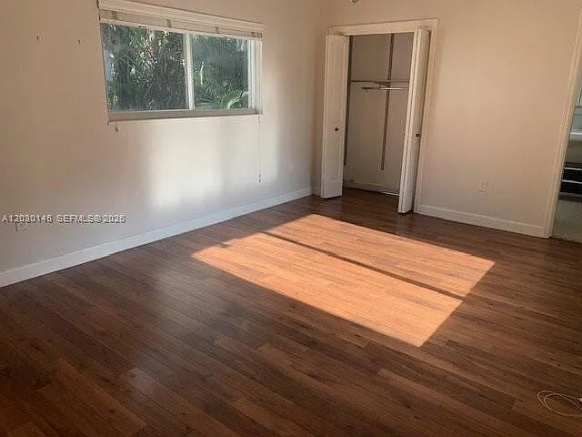 423 Alhambra Cir — Photo 17