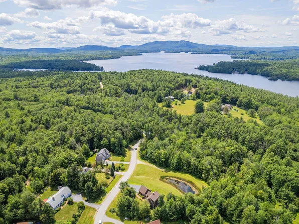 47 Westside Drive, New London, NH 03257