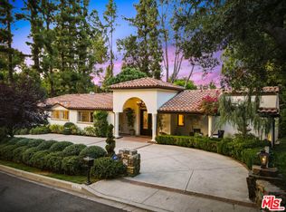 5020 Queen Victoria Rd, Woodland Hills, CA 91364