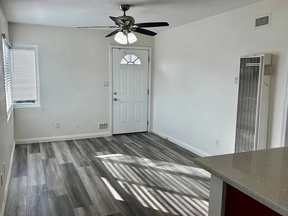 Remodeled 2 bed 1 bath
