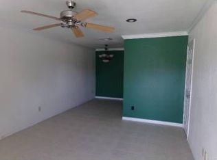 8620 Glen Meadow Ln, Beaumont, TX 77706