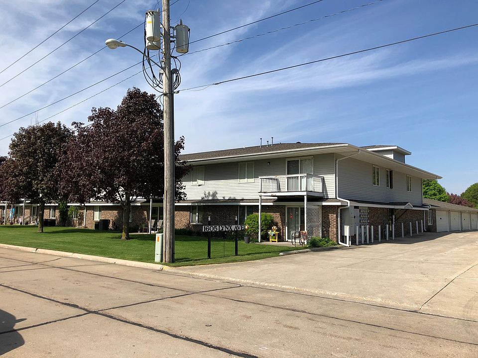 North East Corner next to North entrance