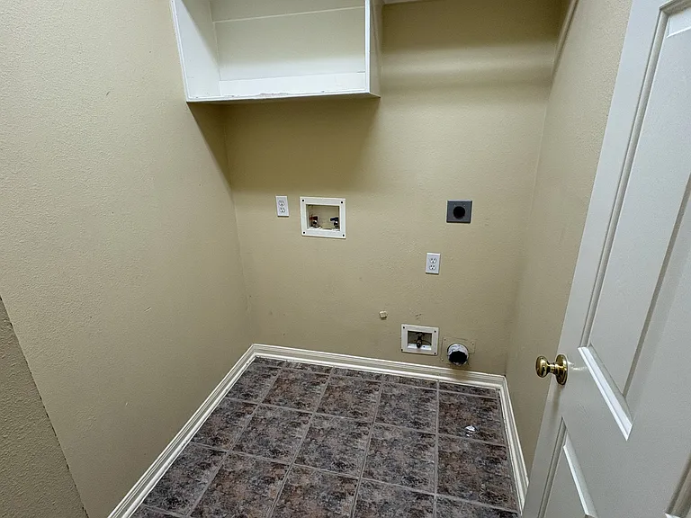 6038 Heathmoor Ln — Photo 19