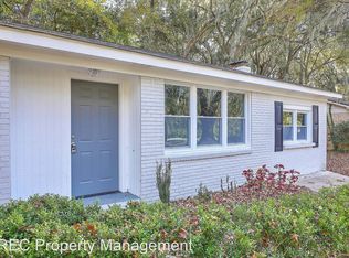 960 Savage Rd, Charleston, SC 29414