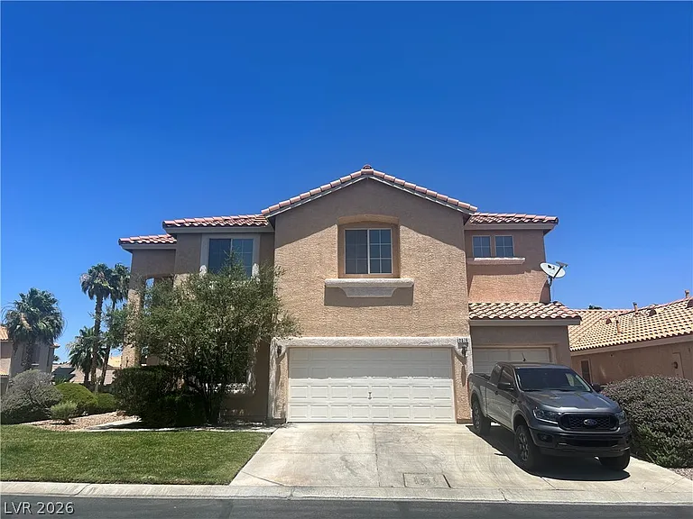 2076 Santina Ave — Photo 1