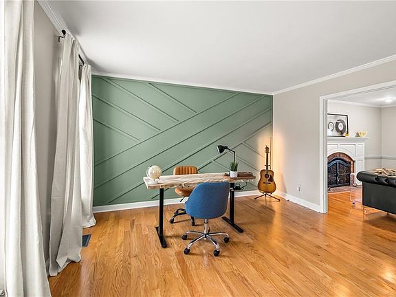 3rd image of 7013 Orchard Path Dr