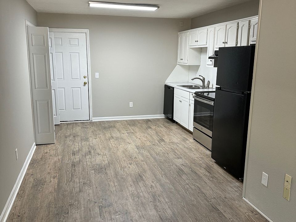 1st image of 1495 Autumn Ave #11252122