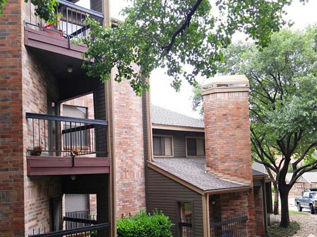 1st image of 855 E Ash Ln APT 0610