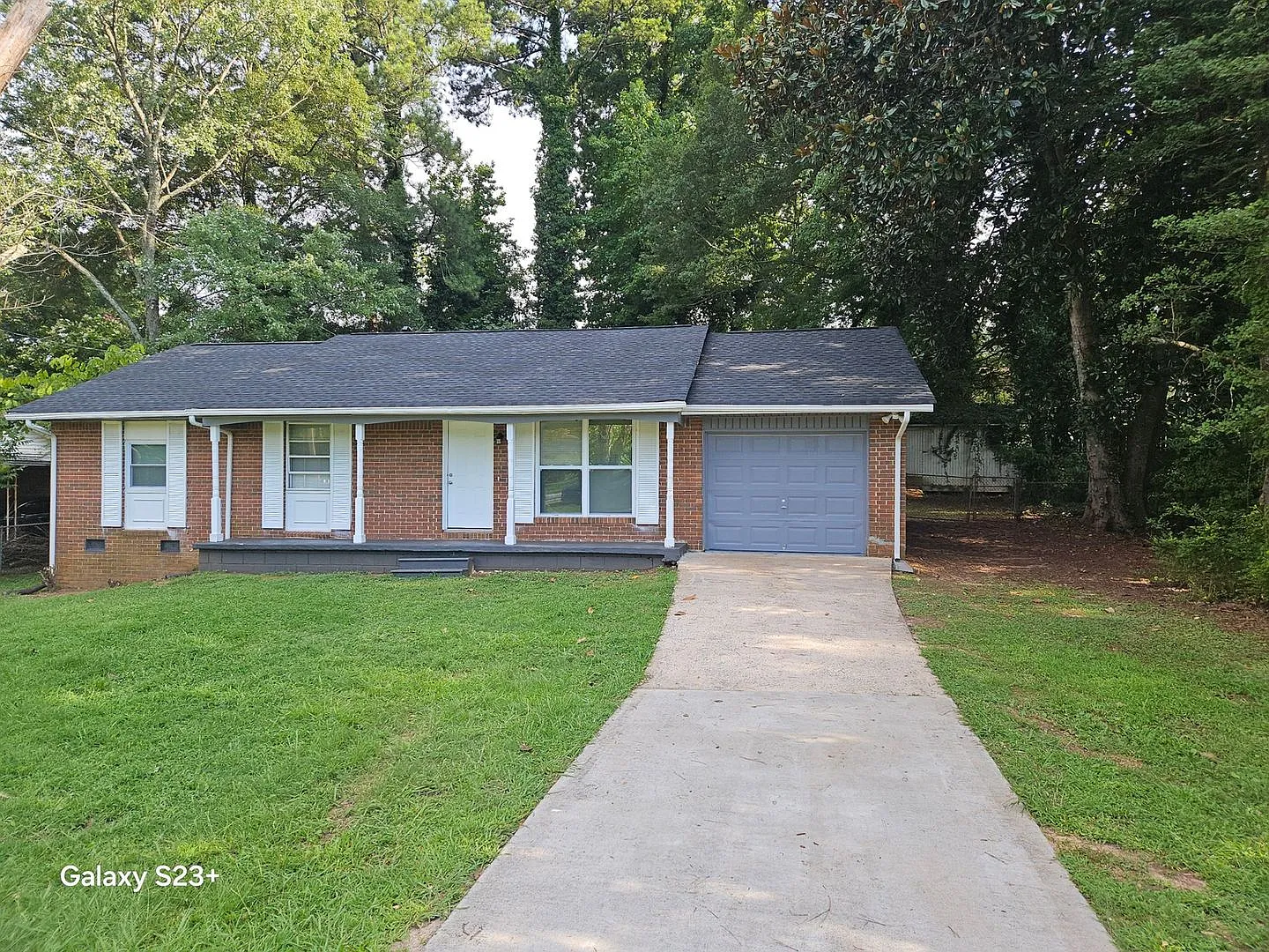 Charming 3BR House in Jonesboro — Photo 1