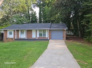 62 Flint River Rd, Jonesboro, GA 30238