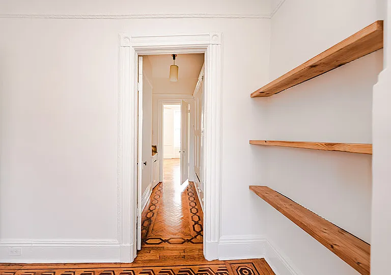 254 Vernon Ave #2 — Photo 3