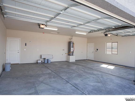 5th image of 3446 N Laramie Avenue