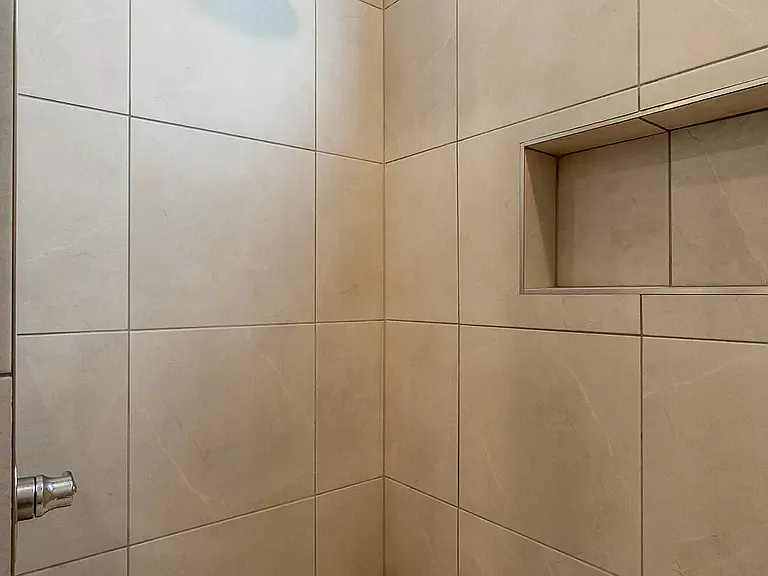 824 Durham Way — Photo 21