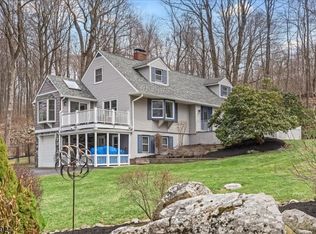 1 Rogers Ln, Sparta, NJ 07871