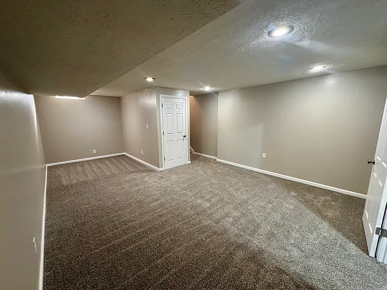 855 Bluffway Dr #855 — Photo 13