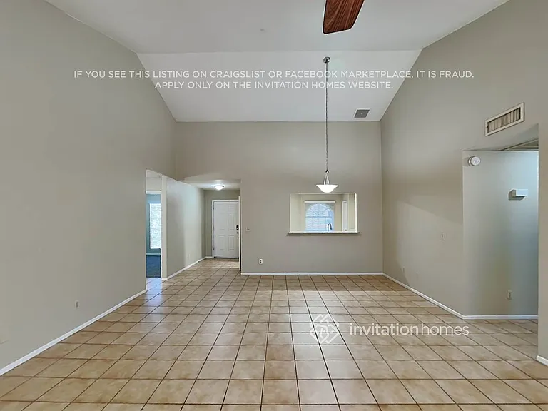 7748 W Cherry Hills Dr — Photo 4