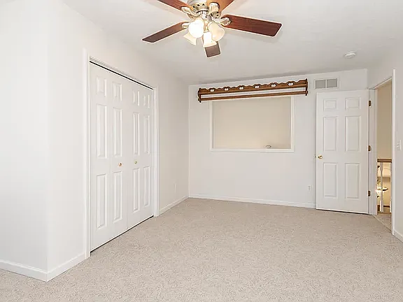 1627 Frontier Dr — Photo 3