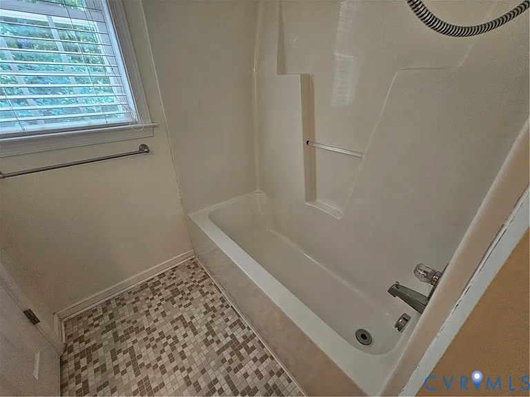 9225 Upshur Dr — Photo 22
