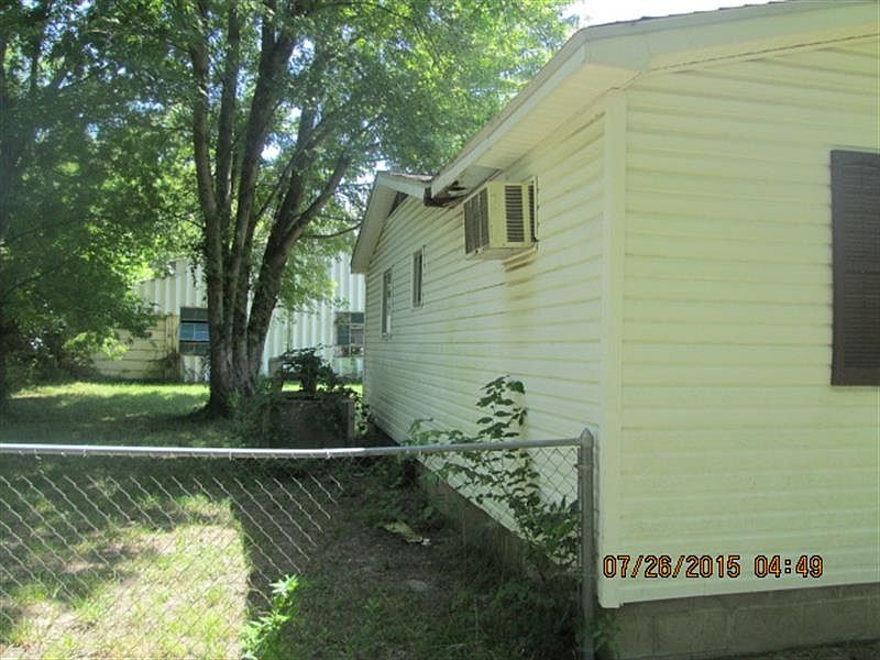2nd image of 618 & 622 E Fountain Rd