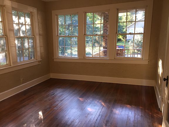 4th image of 28 Vonora Ave