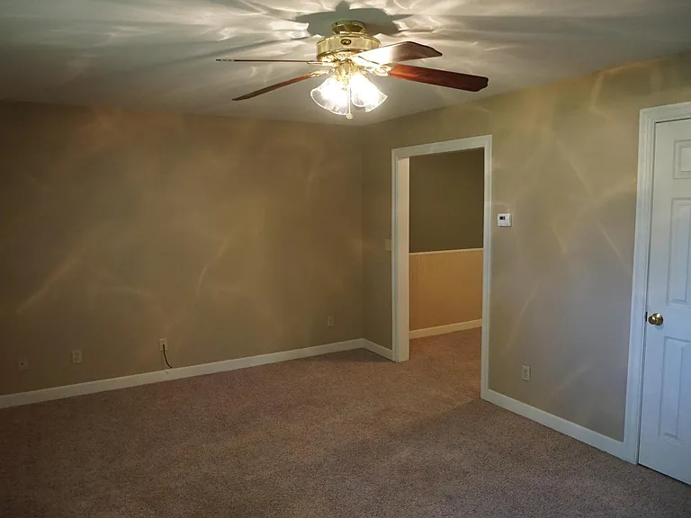 1509 Fairchild Ave — Photo 3