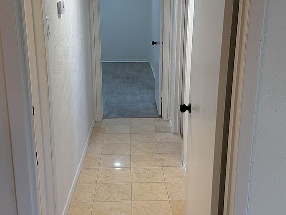 3rd image of 2809 Rio Branco St #D-204