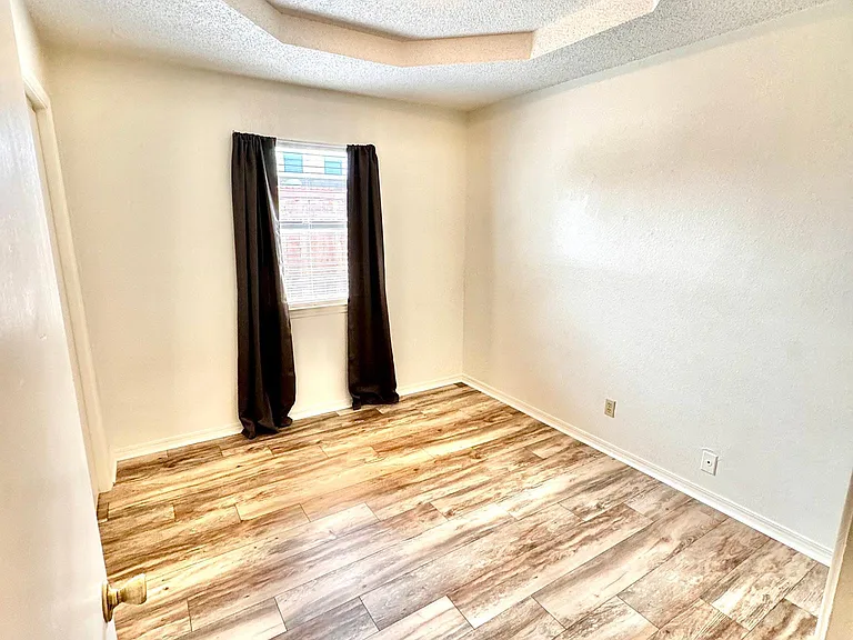 4138 Faith Rd — Photo 6