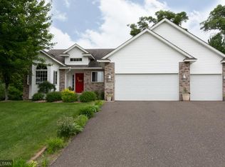 2796 Garfield Pl S, Cambridge, MN 55008