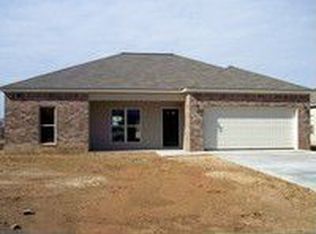 1812 S Lowe St, Stuttgart, AR 72160