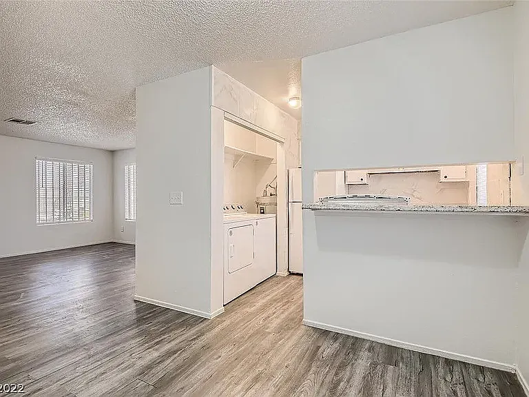 716 Pensacola Ln #2 — Photo 25