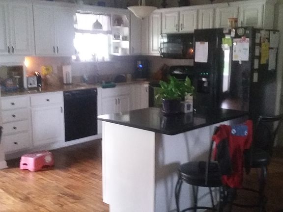 3rd image of 1454 Kingswood Way