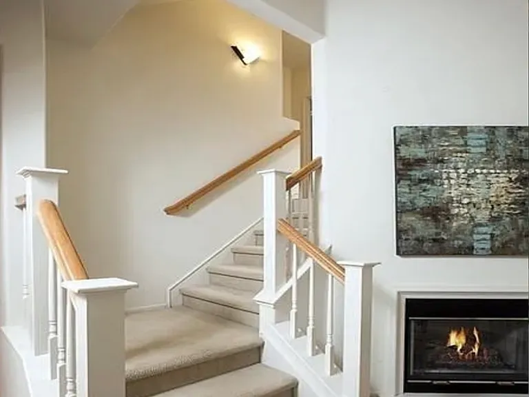 2302 Timberwood — Photo 7