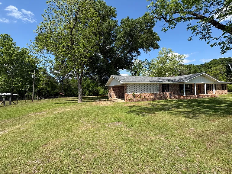 185 Luther Davis Rd — Photo 41