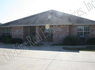 2334 Pheasant Ln, College Station, TX 77845