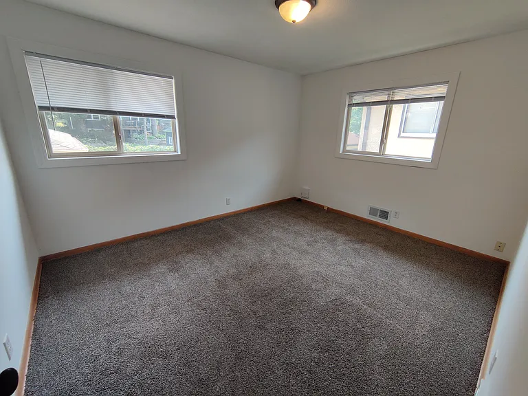 5735 Xerxes Ave S — Photo 10