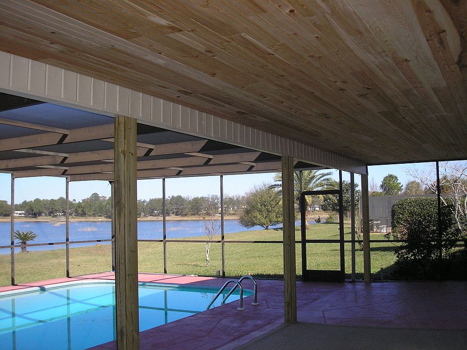 Pool and deck area