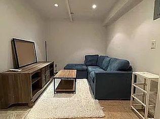 323 2nd St #B1, Brooklyn, NY 11215