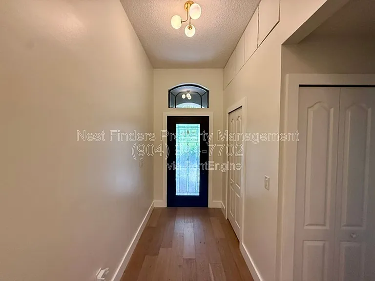 13658 Kayak Ct — Photo 3