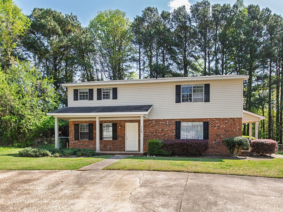 1st image of 109 Rainbow Ct #109-111