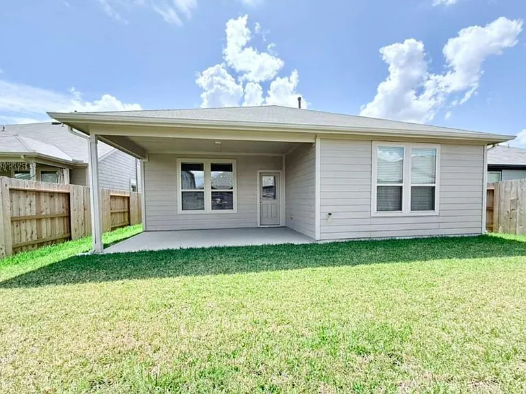 15349 Dapple Bluff Ln — Photo 20