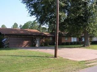 604 W Madison St, Hazen, AR 72064