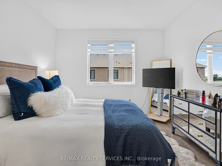 1702 Dance Ct — Photo 34