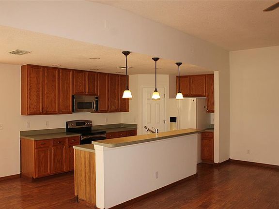 3rd image of 11479 Walden Loop