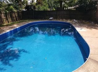 206 Clover Cir, Dothan, AL 36301