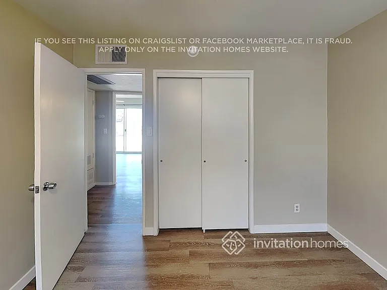 111 E McKinley St — Photo 9