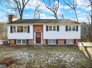 60 Vista Cir, Etters, PA 17319