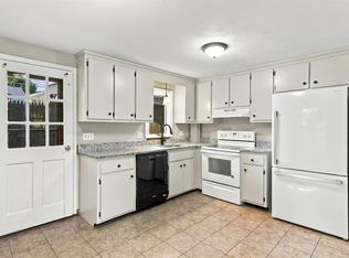 10 Ash St, Milford, NH 03055